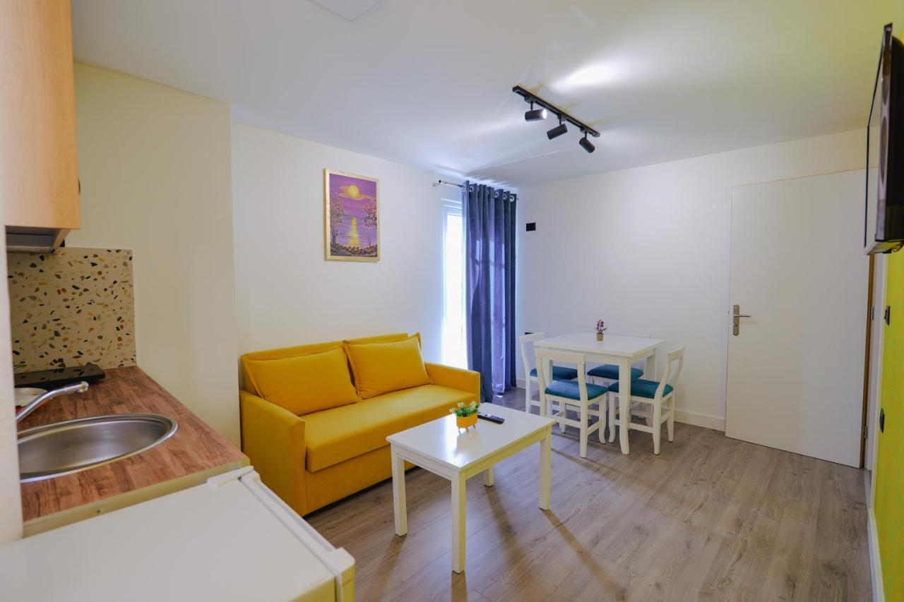 2E Apartments Saranda Extérieur photo